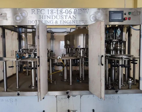 60 Bpm Beverage Filling Machine
